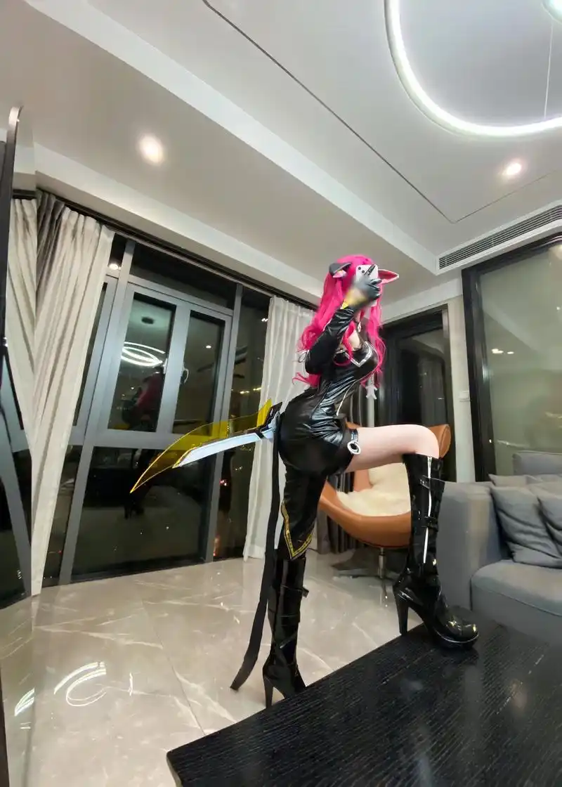 你好 召唤师#阿珂暗夜猫娘 #王者荣耀cos #阿珂cos  - 抖音