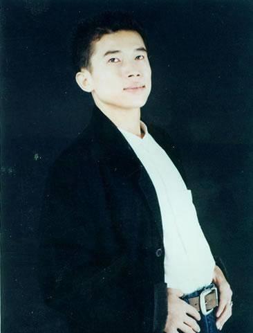 "流浪歌手"陈星:带着农民父母的泪和爱闯天涯_母亲_孩子_音乐