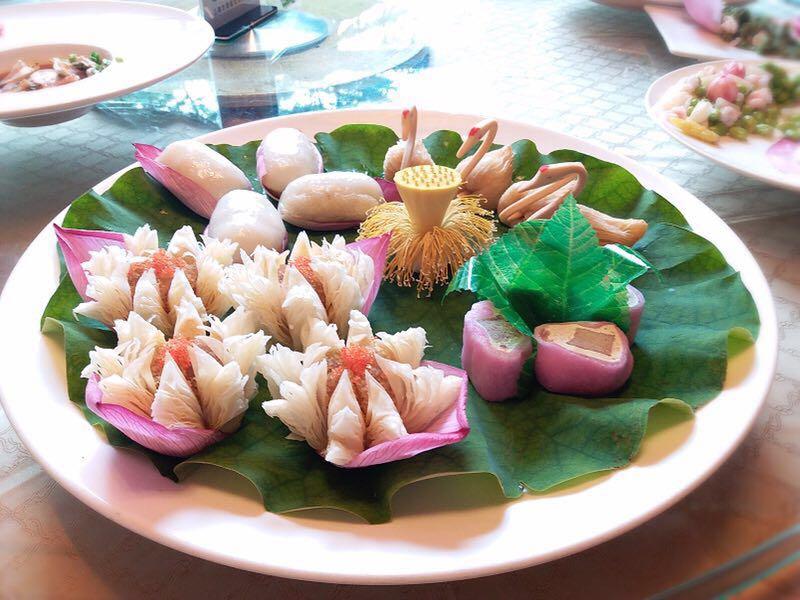 在松江"芙蓉镇"赏荷花,品荷花宴, 好吃好玩的都在这里了(组图)