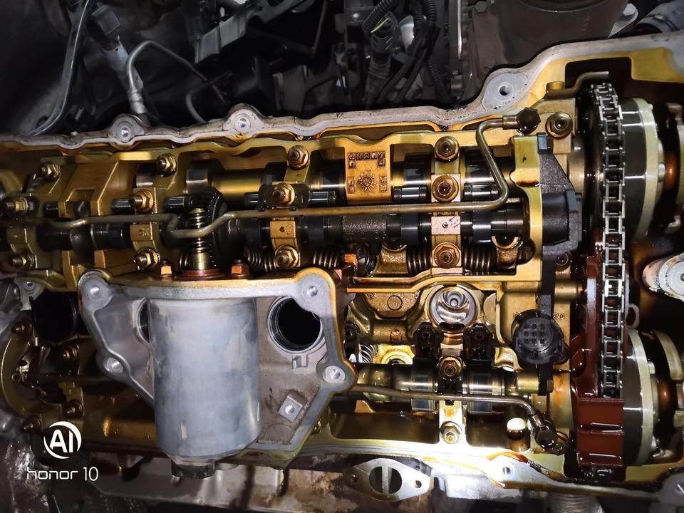 宝马m4宝马120i凸轮轴怎么拆