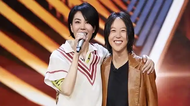 网曝窦靖童在国外结婚对象是导演李孟桥对方已经出面回应