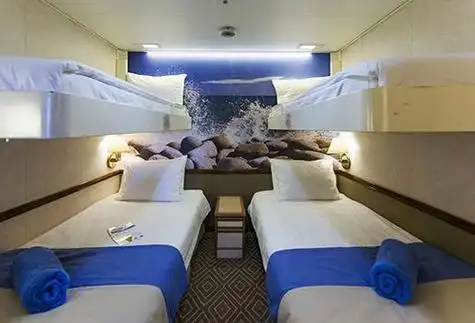 麻烦问一下z字头的火车高级软卧是几人一个车厢的?