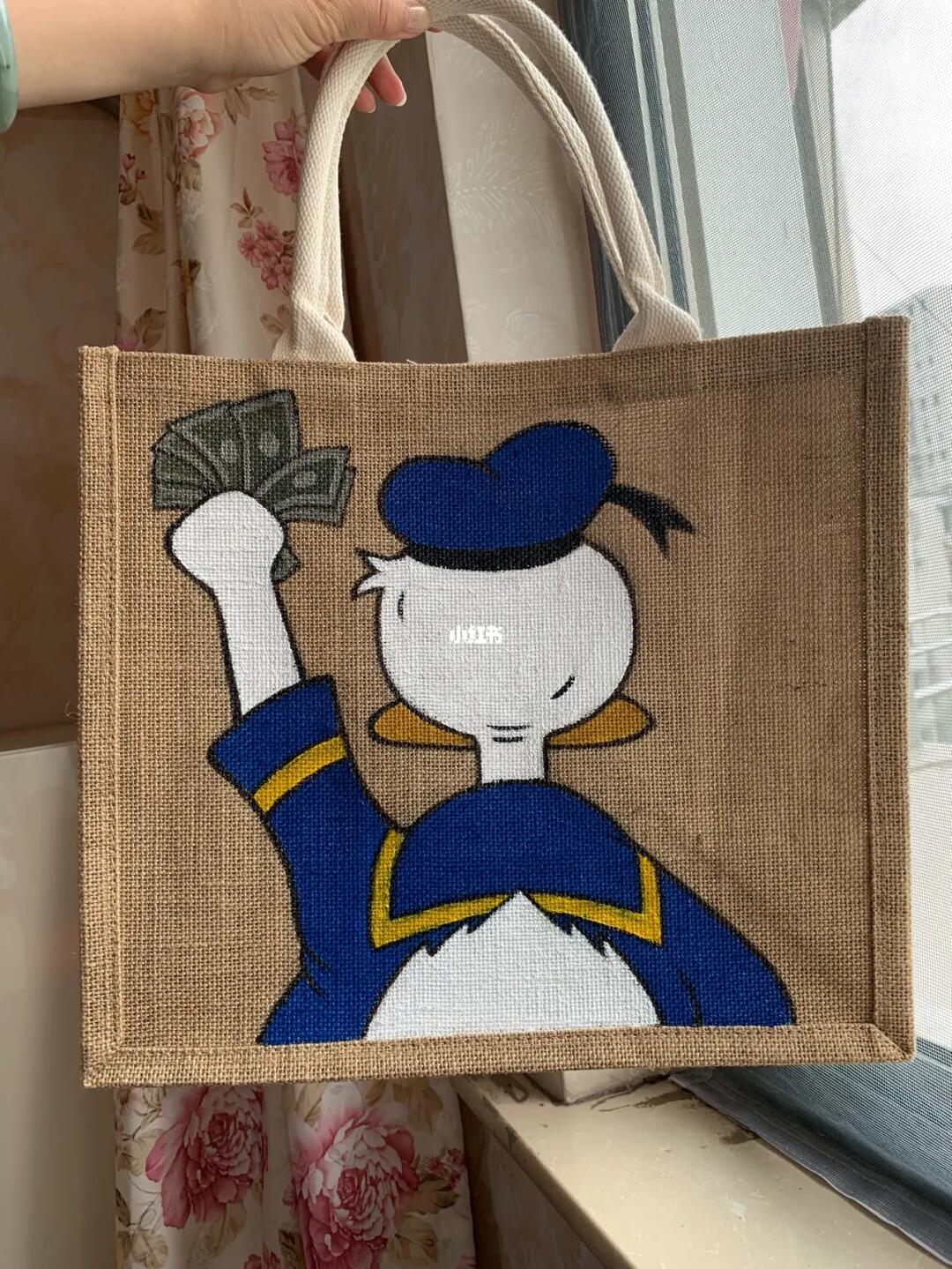 muji黄麻布袋改造|唐老鸭有钱鸭_布袋_唐老鸭_无印良品怎么样_丙烯
