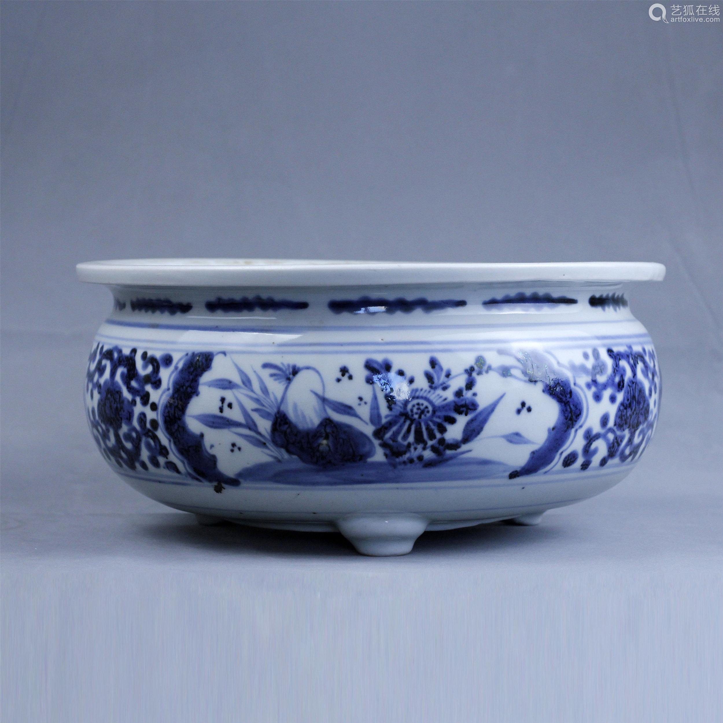 清早期青花香炉