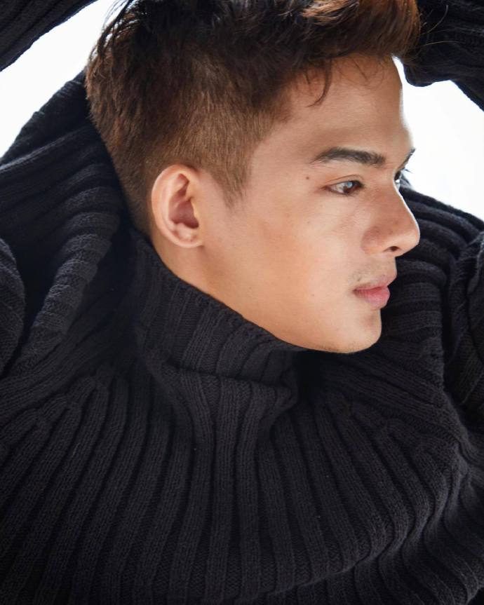 #帅哥##颜值##小鲜肉##腹肌#