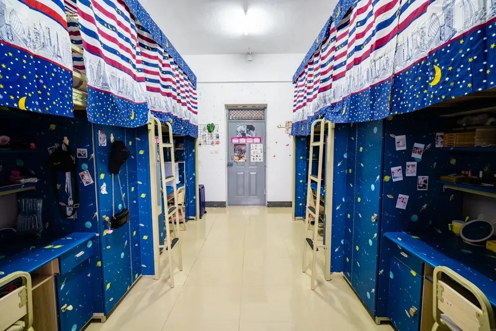 1,免试录取条件 获得由教育部主办或联办的全国职业院校技能大赛三等