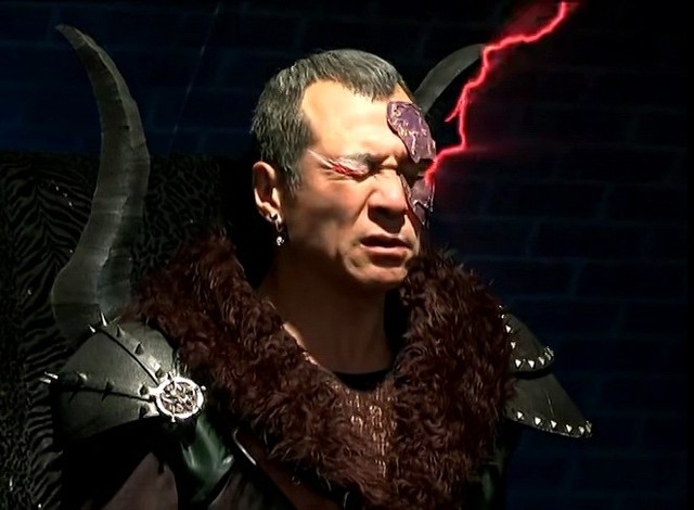 影视同人小说 萌学园:穿越曙光定位器闪烁着光芒,将几人传出暗黑巢穴.