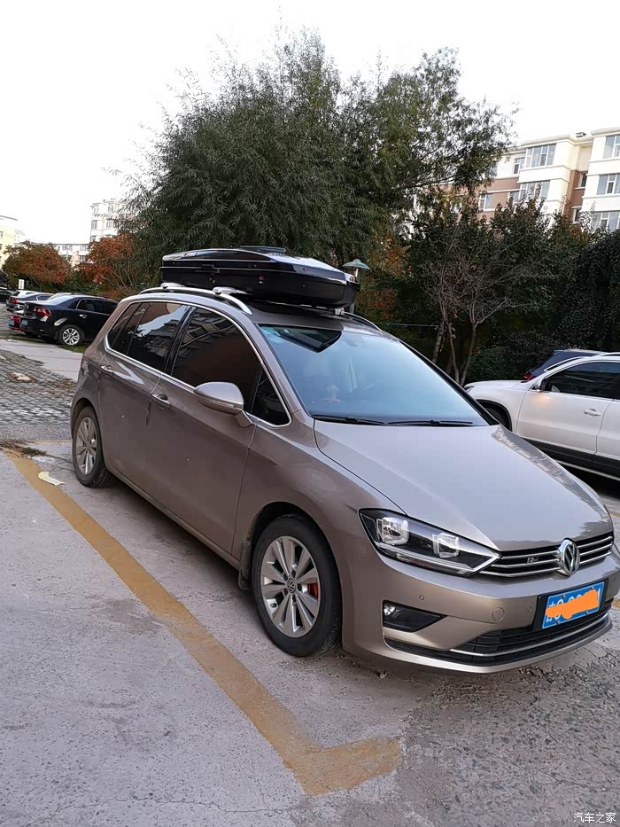 【图】加装车顶行李箱!帅气!_高尔夫·嘉旅论坛_汽车之家论坛