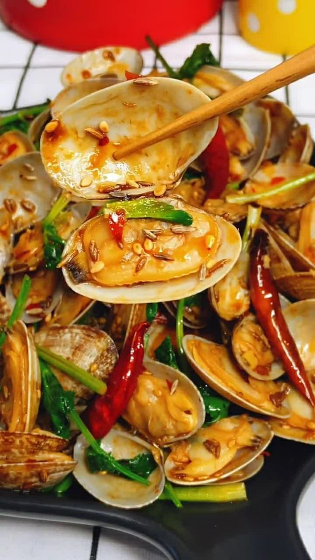 夏天的美食,辣炒花蚬子,真的是太好吃了