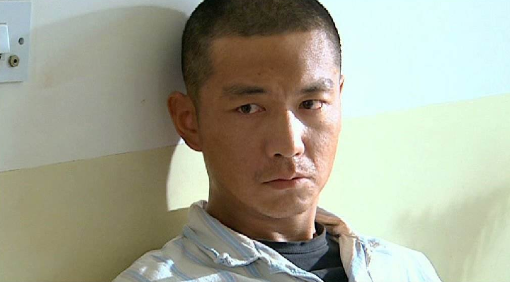 邢佳栋承认曾遭绑架,因太帅被好吃好喝招待,临走绑匪还依依不舍_腾讯