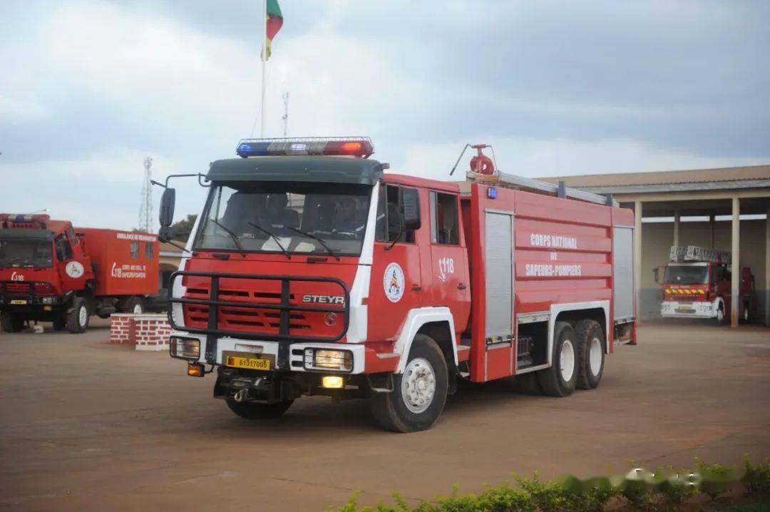 国内几乎淘汰非洲仍是主力喀麦隆国家消防队的陕汽斯太尔消防车