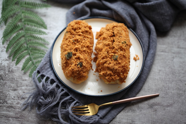 海苔肉松面包(0/13)