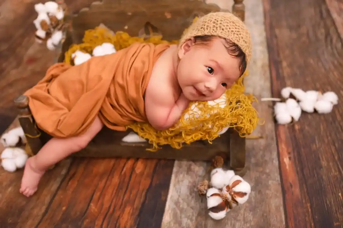 我的女孩9799 #满月照 #被你萌化了 #小乖乖萌萌哒  - 抖音