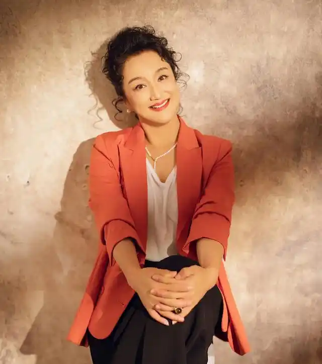 追风者演员杨昆86年辞职退休金2500无儿无女真的是这样吗