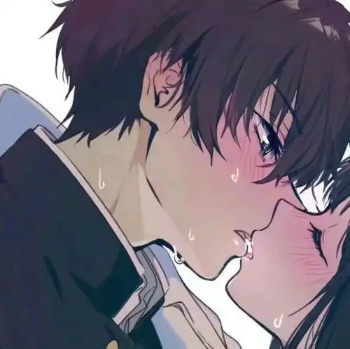 动漫接吻情侣头像