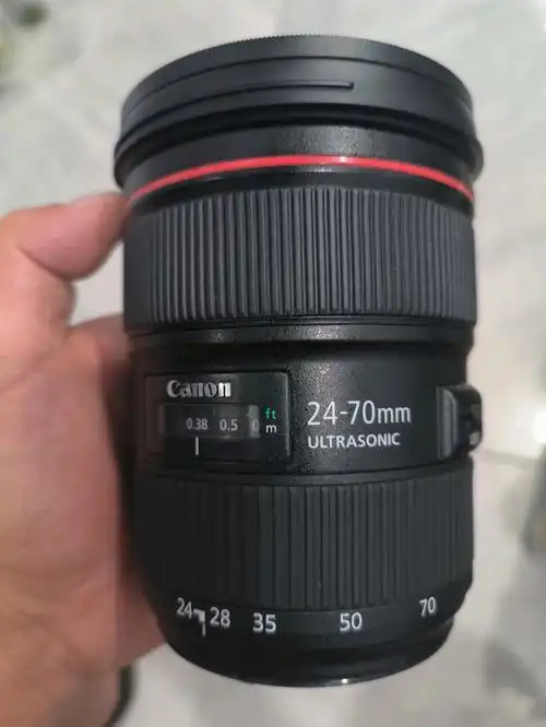 佳能24-70 2.8二代