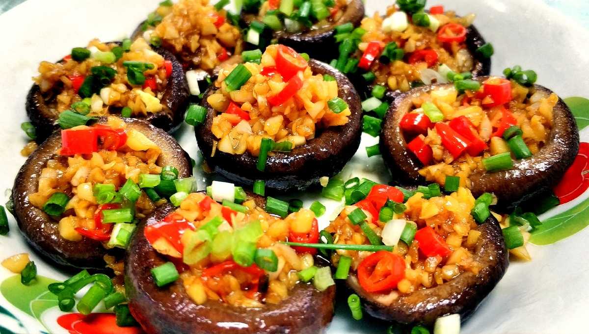 第一次做蒜蓉孜然烤香菇 - 小半xiaoban - 图虫网 - 优质摄影师交流社