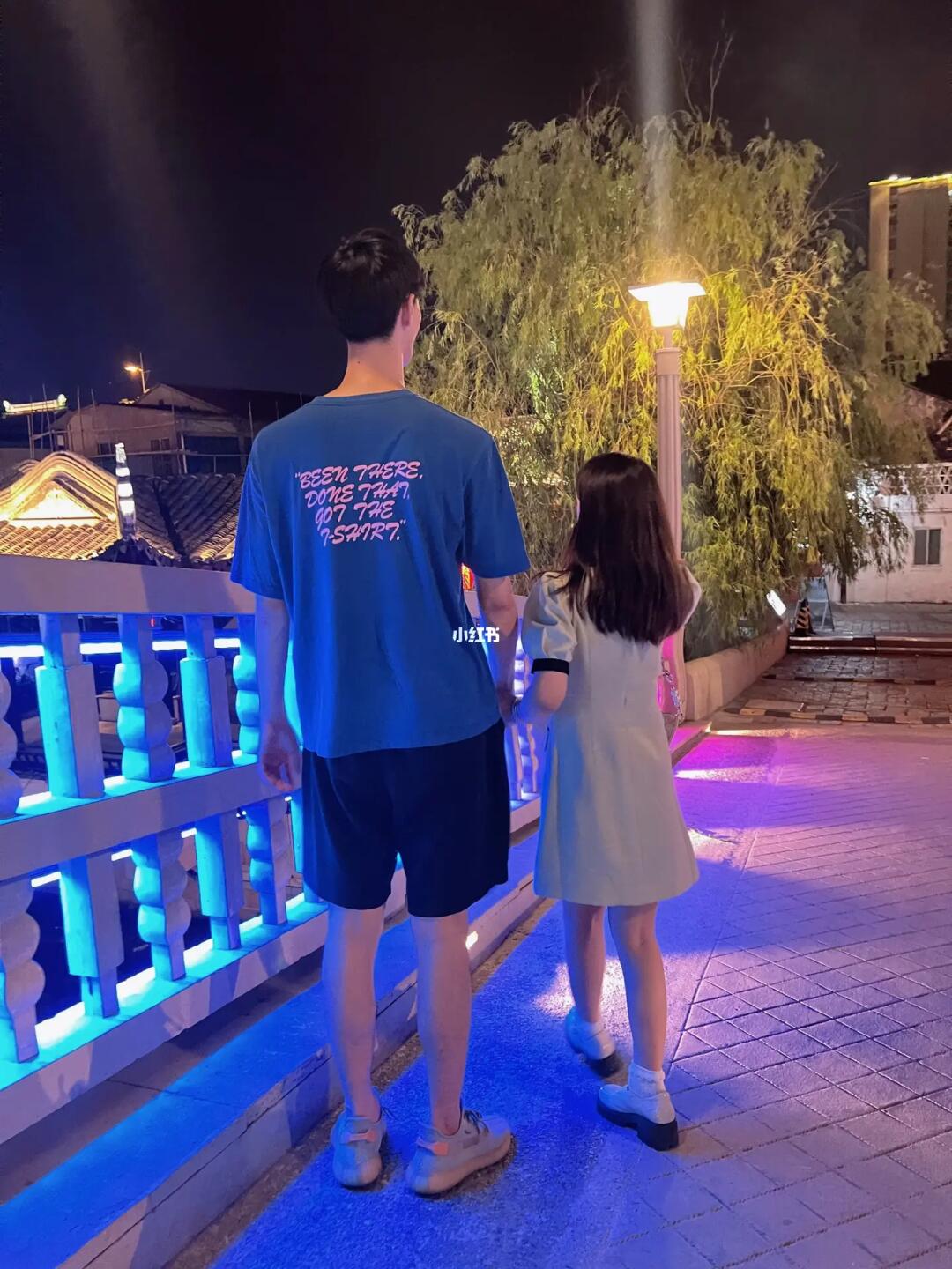 很奇怪从第一次见面就没觉得他很高,跟我说了身高之后我还很惊讶但是