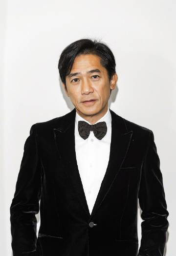 刘嘉玲的丈夫叫什么名字刘嘉玲与老公梁朝伟2008年结婚