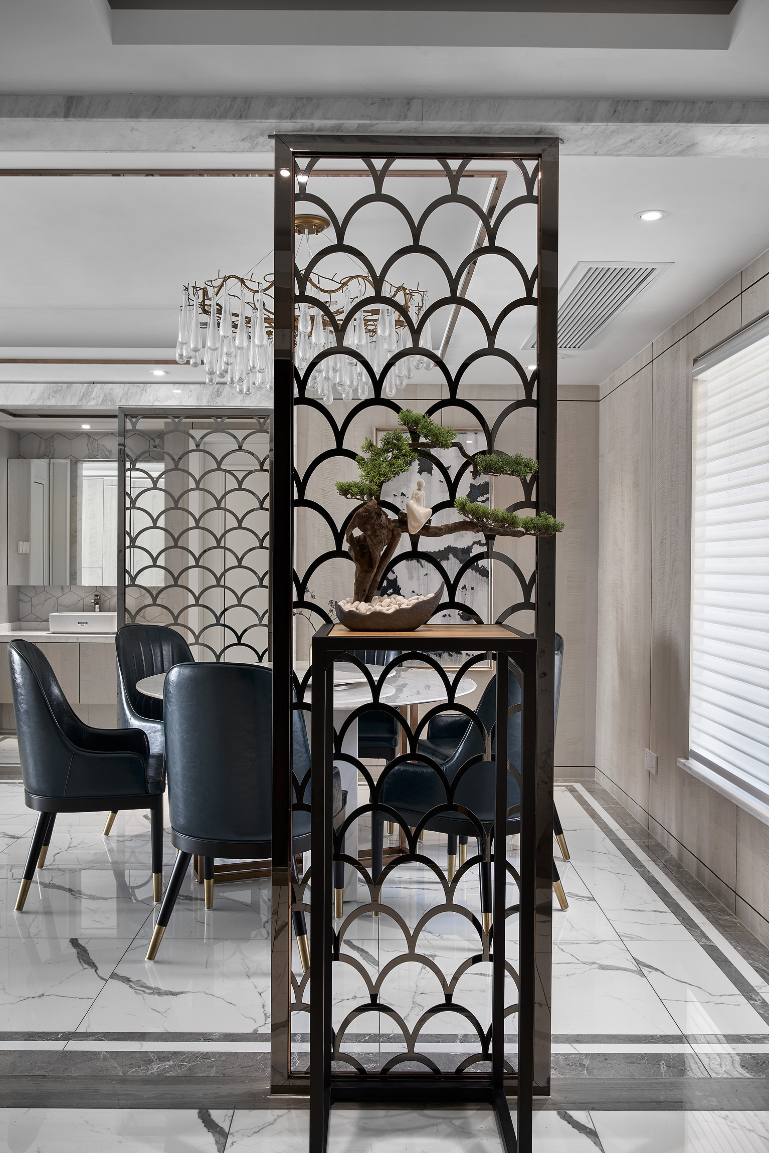 180㎡轻奢新中式玄关隔断装修效果图_齐家网装修效果图