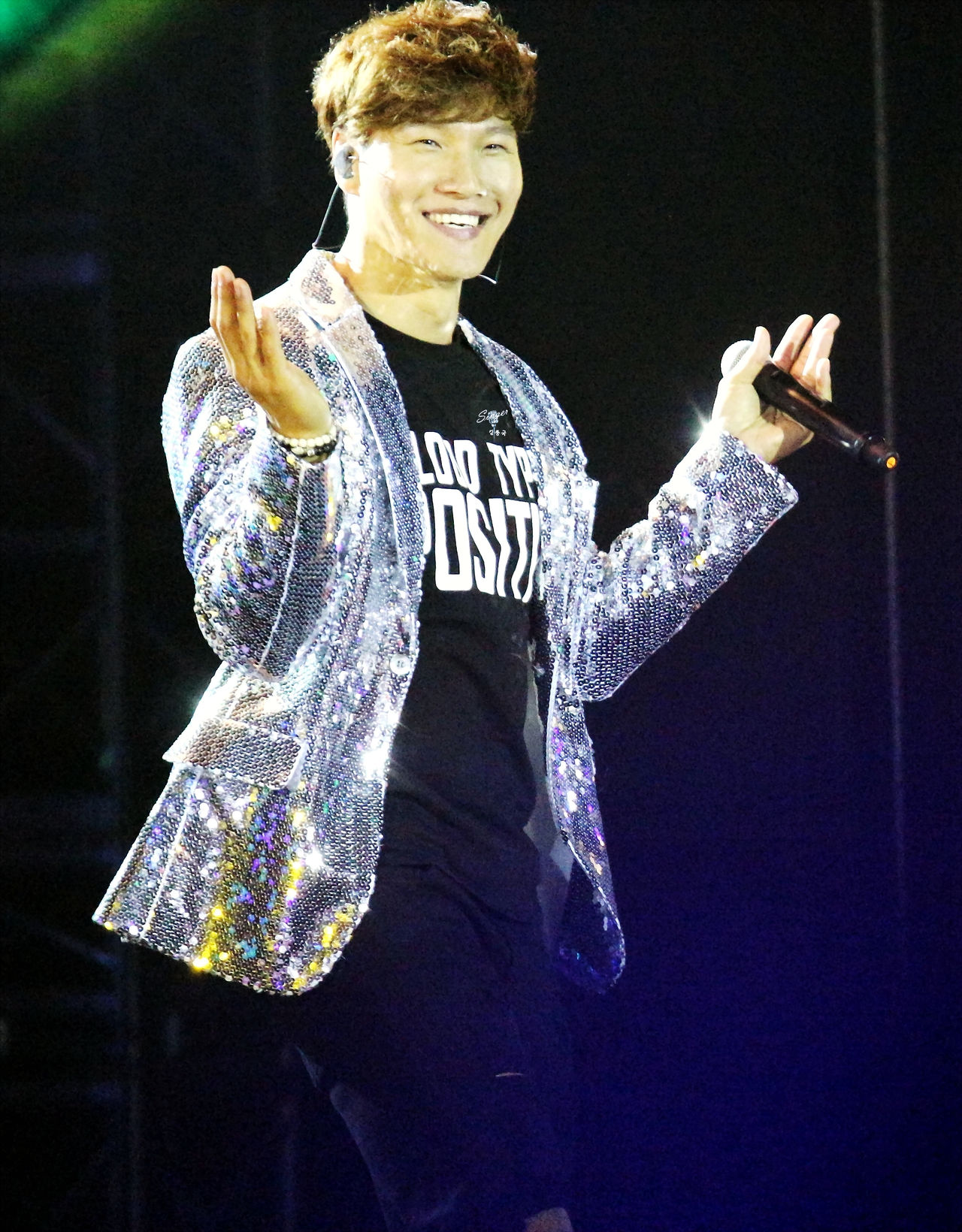 p>金钟国(          ,kim jong kook),1976年4月25日出生于韩国京畿