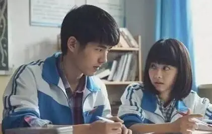 当肖战龚俊宋亚轩等一众男星穿上校服你最想和谁做同桌