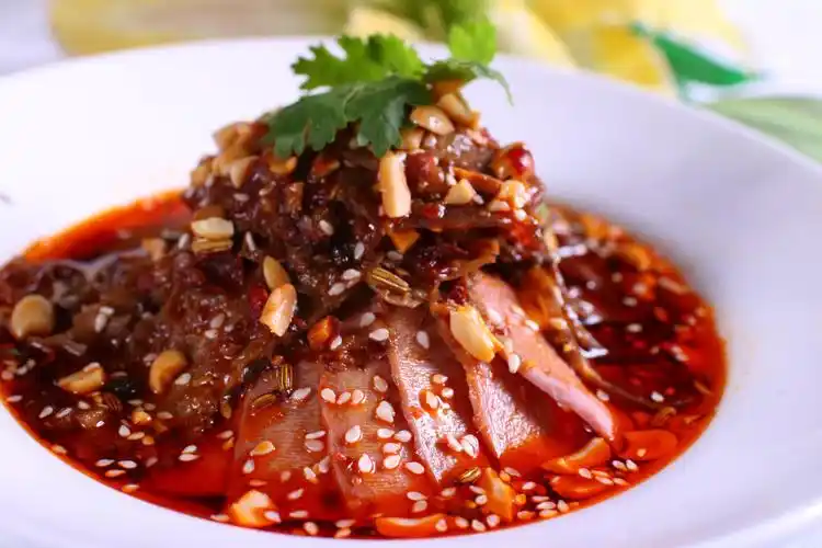 培训动态 佳茂餐饮培训 9,凉拌菜味型有:红油味,麻辣味,姜汁味,酸辣味