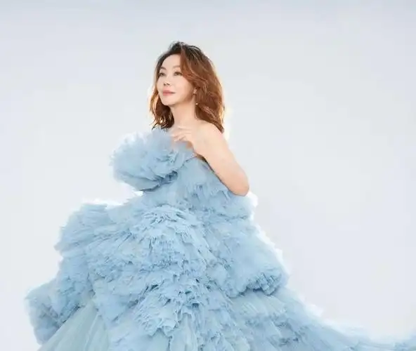 "苦情歌后"辛晓琪:我完全不去想爱情这件事|歌曲|李宗盛|张国荣|华语