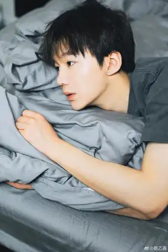 净化这又是咋的了咋又开撕了来看帅哥蔡乙嘉