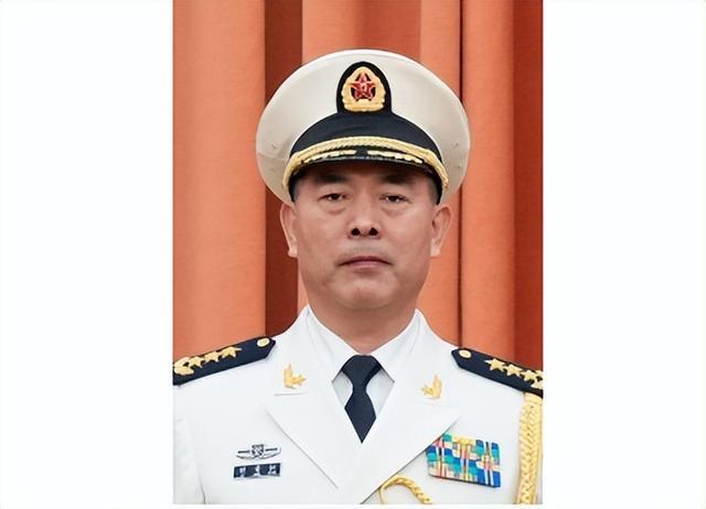 刘青松已任东部战区政委