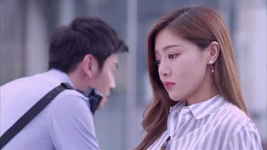 我不是精英:为了父母的感情,小情侣操碎了心,有苦也说不出!