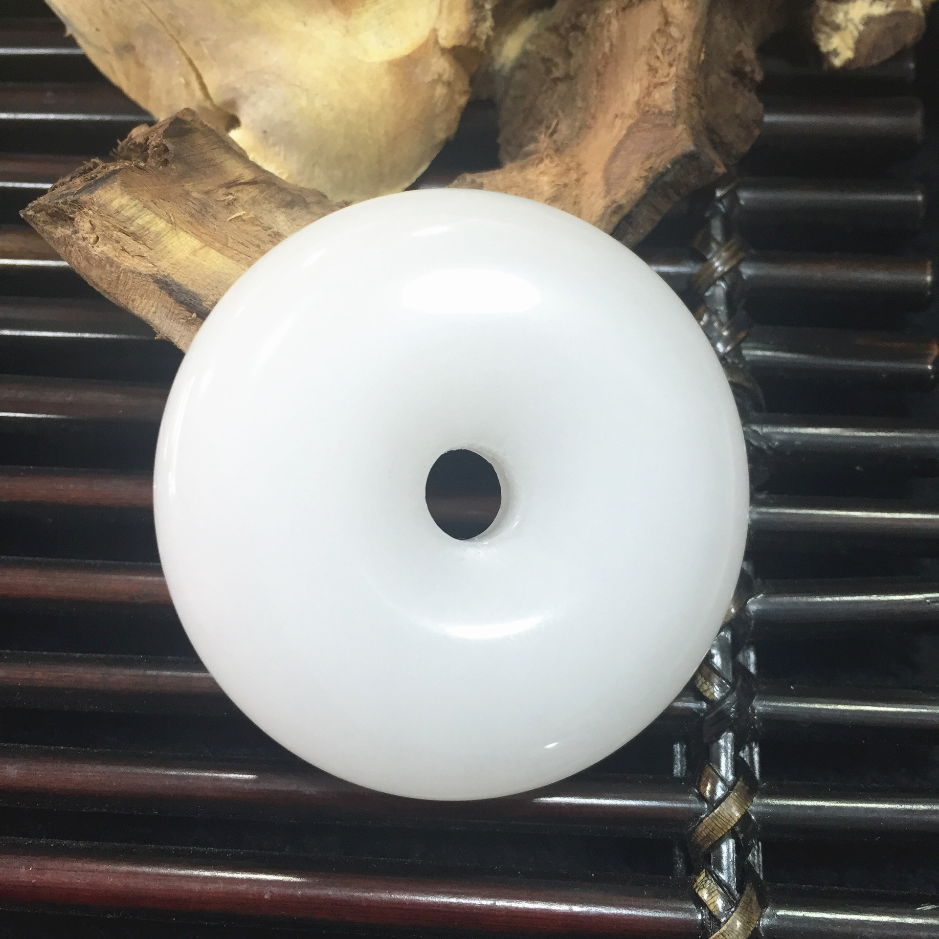 厂家直销 正品保证 天然玉石 石英岩玉平安扣 吊坠挂件 车挂专用