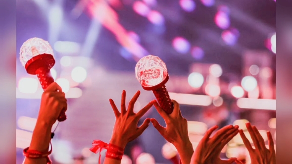 华晨宇火星能量棒比美大赛#|#华晨宇应援棒#华晨宇火星演唱会