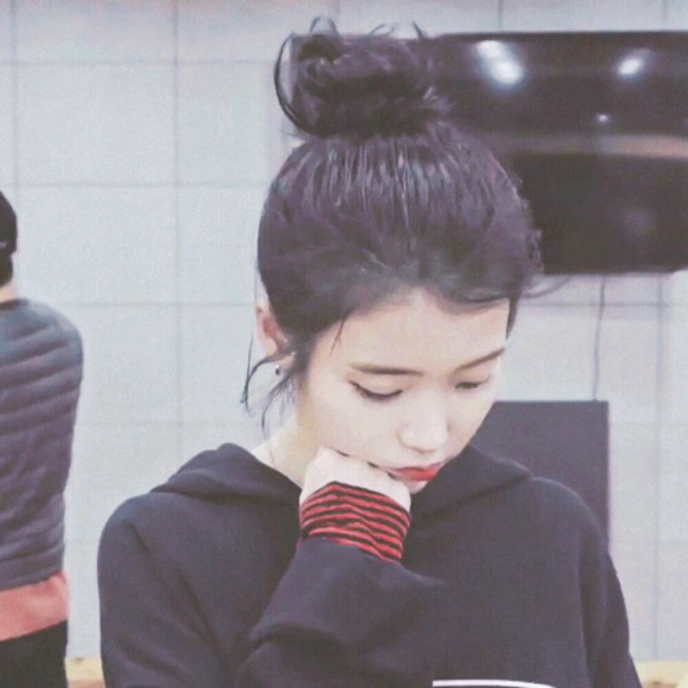 李知恩iu女生头像爱豆头by姜甜软