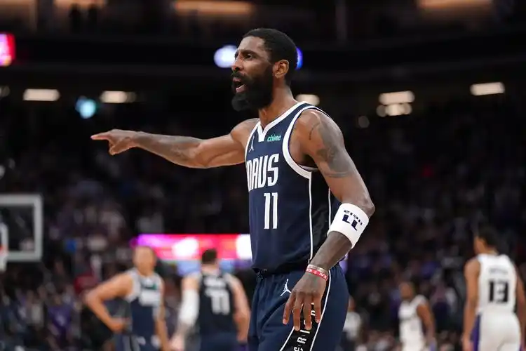 欧文:我们让快船打得太舒服了 防祖巴茨身心上都得准备得更好