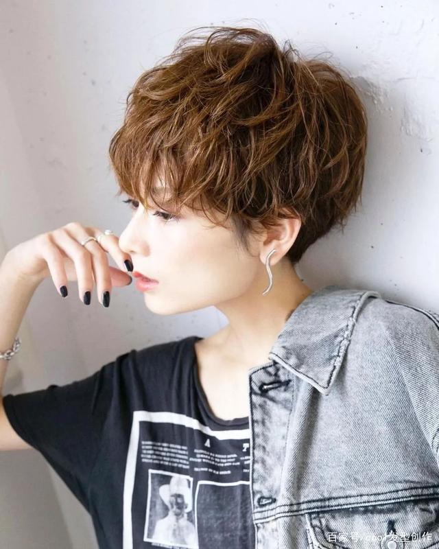 日系短发纹理烫 给你要的时髦感!