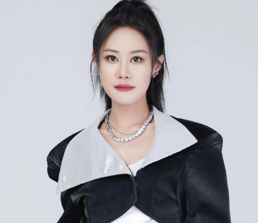 歌手梦然的真名叫什么?