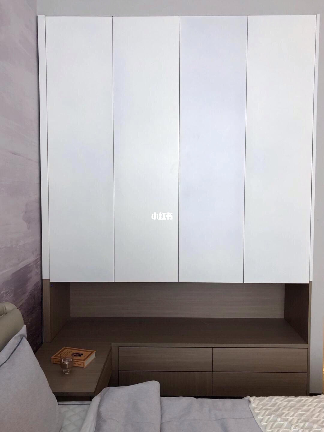 床头柜衣柜一体化设计