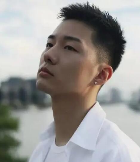 男生有层次感的碎发,哪一种韩式发型是你的菜呢?