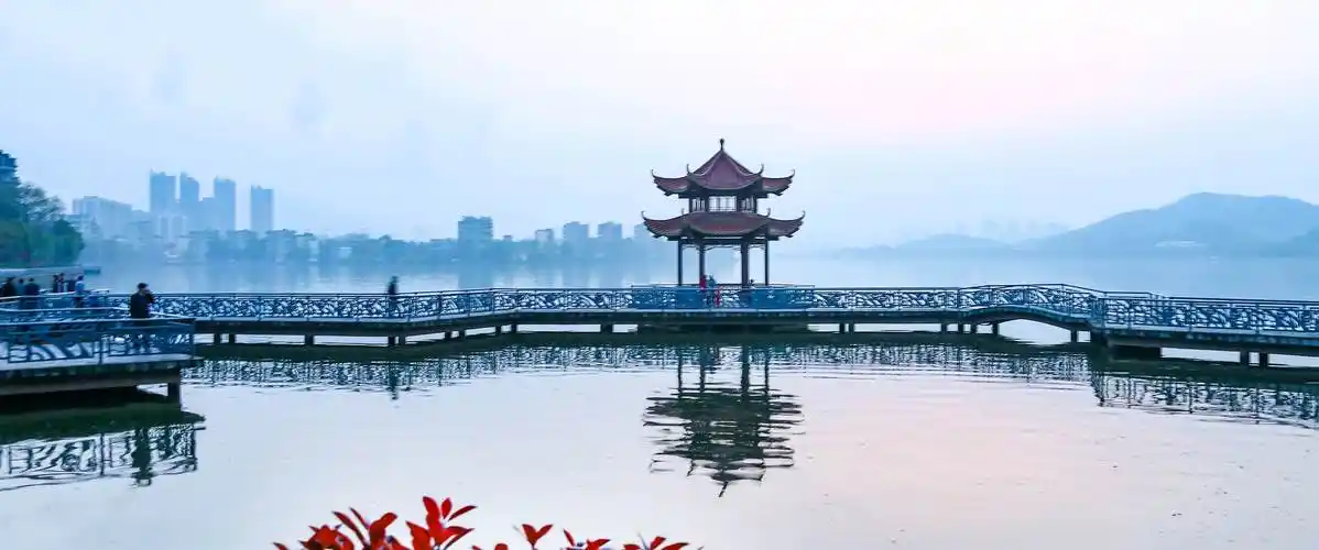 偶遇一一湖北黄石市磁湖公园