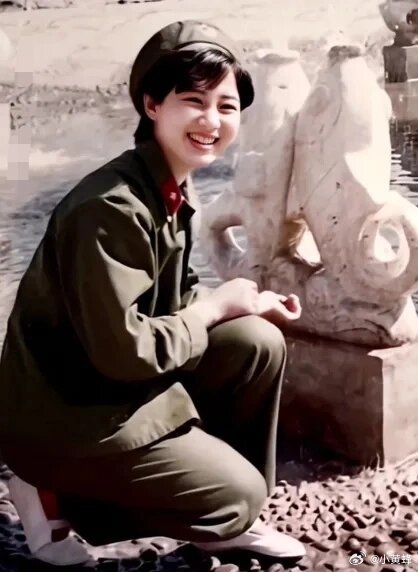 这些拍摄于80年代的老照片!