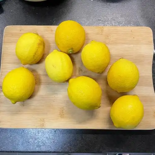 这样恰柠檬黑娃儿也能变白不