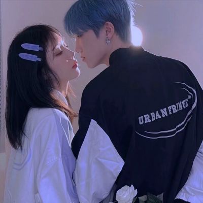 温柔到爆的真人神仙情头 超甜情侣高清一人一张图片大全_情侣头像_美