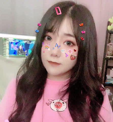 一条小团团为什么这么快成为斗鱼一姐?网友们的回复很一致