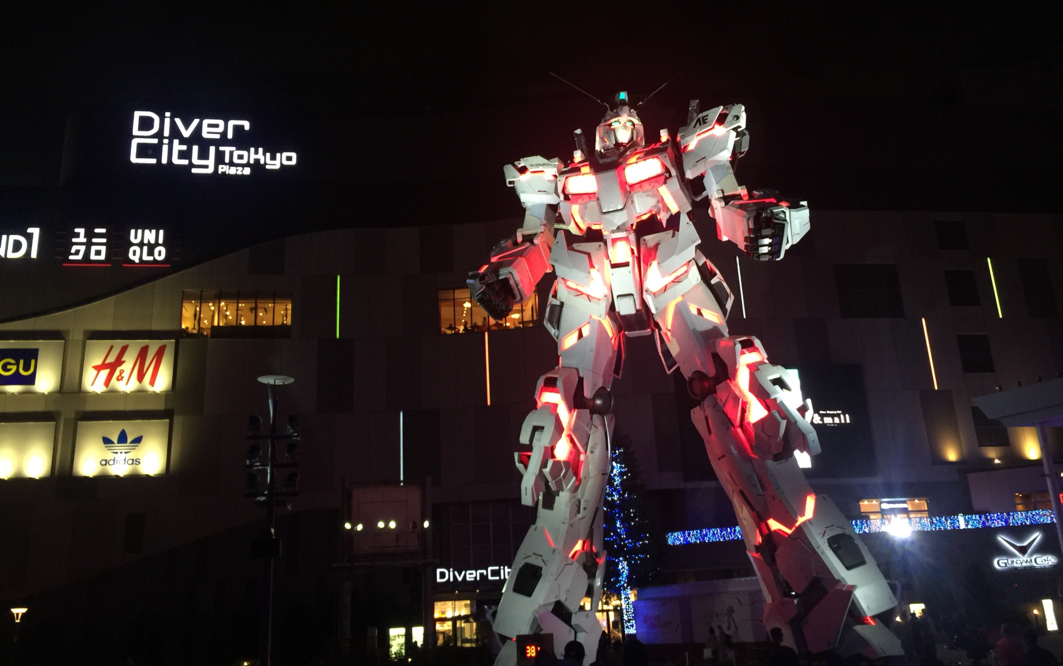 独角兽高达台场独角兽灯光表演