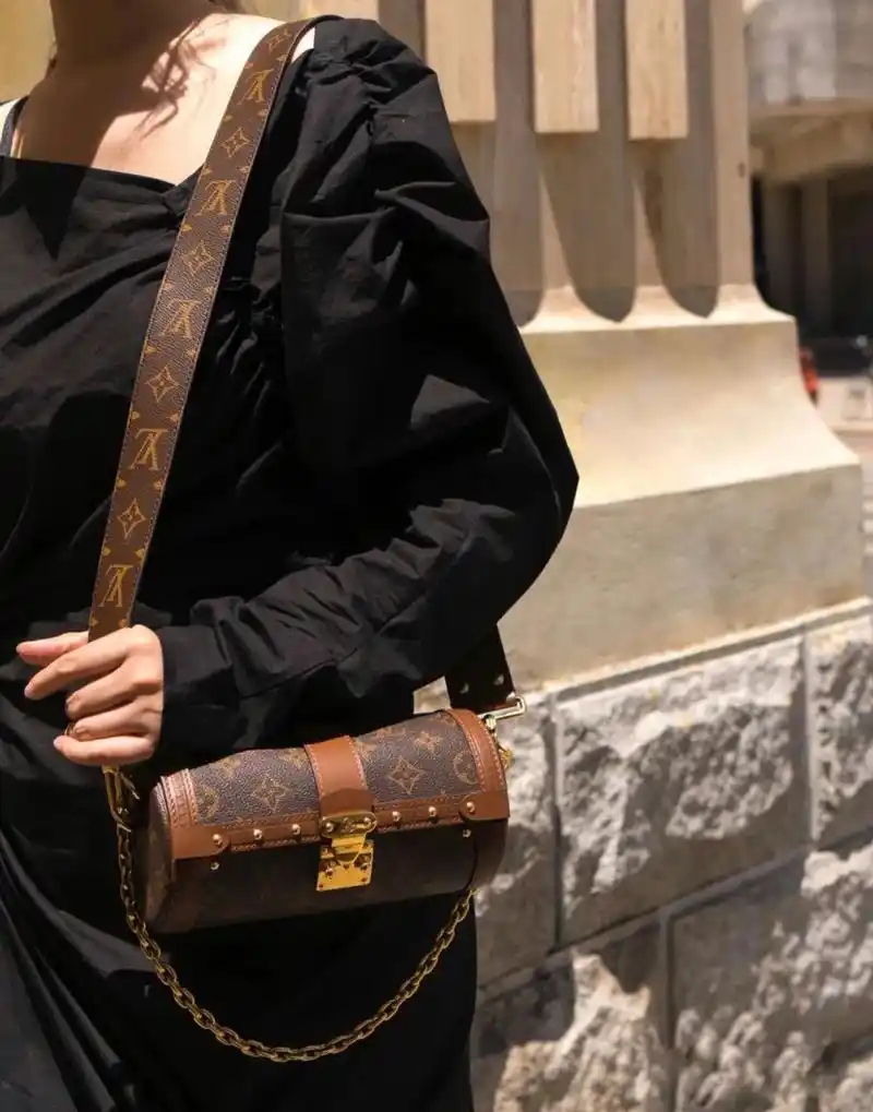 lv papillon trunk 圆筒包 老花巴比龙复古枕头包 文具盒