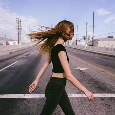ins风欧美女生头像优质高清街头图片
