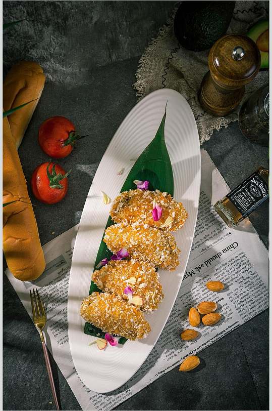 飘香美味鱿鱼须小吃图片