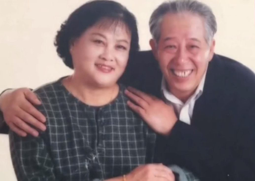 演员文兴宇:为角色苦练嗓音,为妻子卧病写信,去世15后仍被怀念