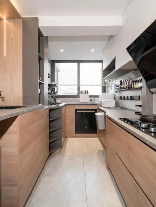 厨房与阳台利用的组合